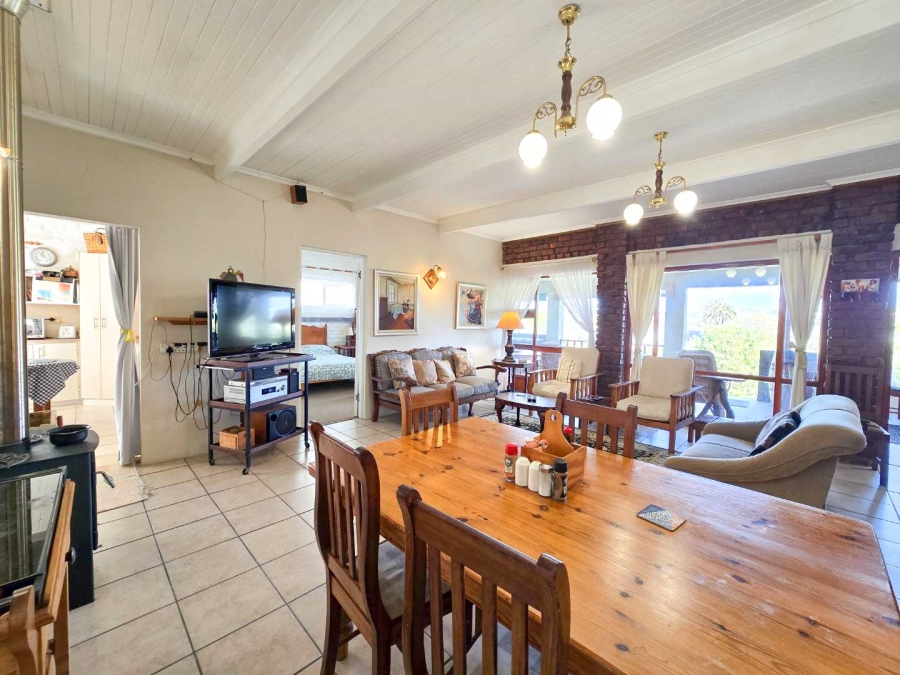 4 Bedroom Property for Sale in Stilbaai Oos Western Cape